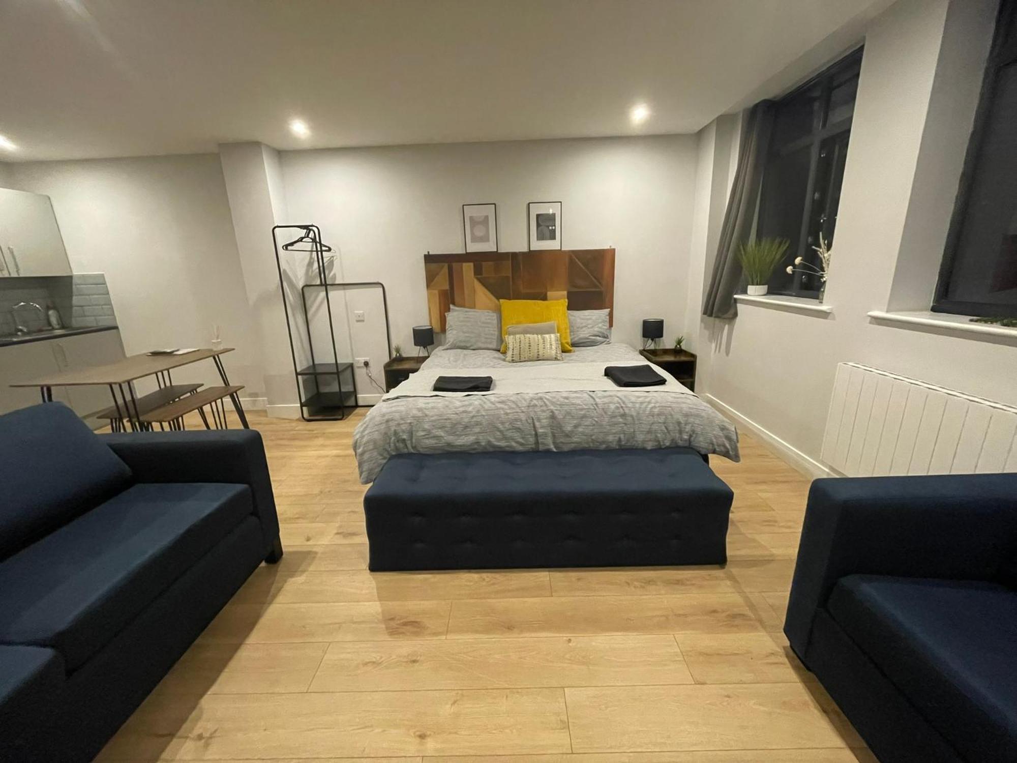 Market Haven Deluxe Studios Town Centre With Netflix, Business & Leisure Travellers Northampton Zewnętrze zdjęcie